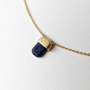 🦋LAST🦋 NWT Lovoda Lapis Pendant Necklace